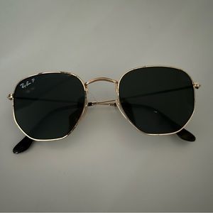 Ray-Ban P Hexagonal Flat Lenses
